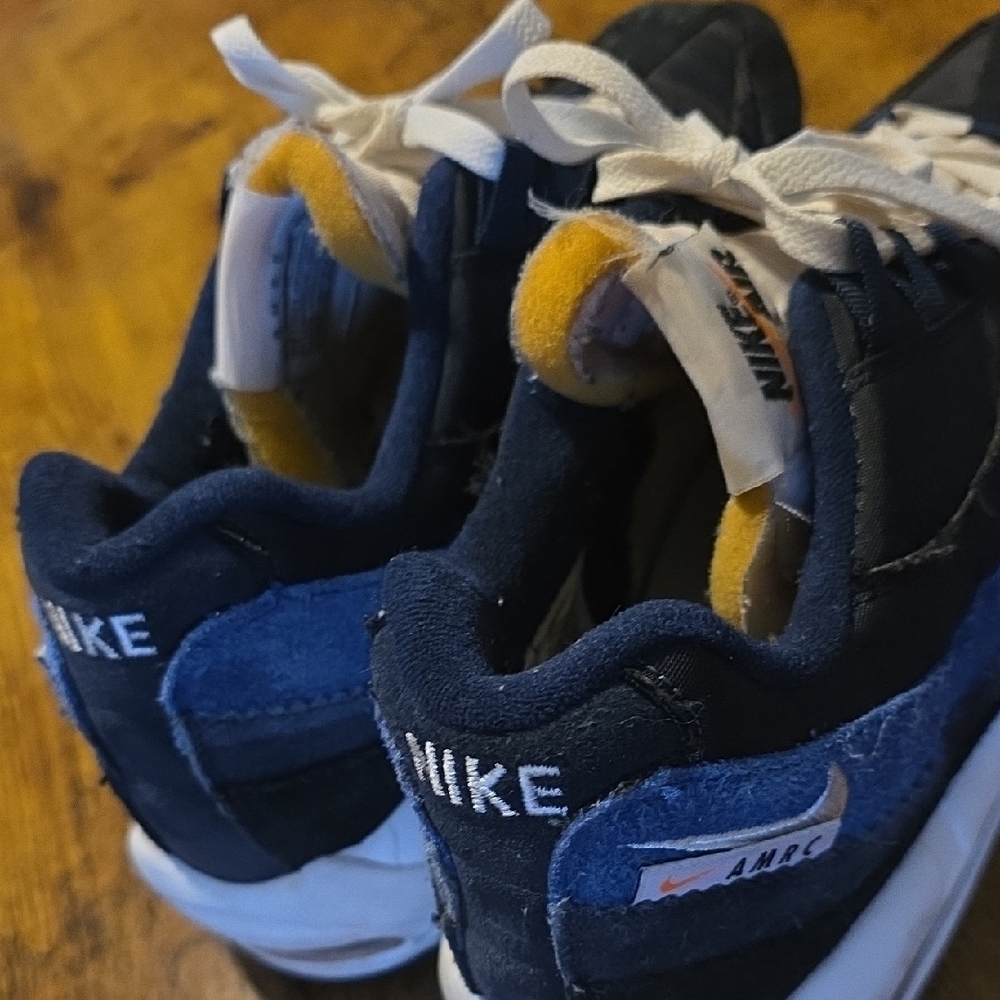 Nike Men's Black and Blue Lace-Up Sneakers - Picture 11 of 14